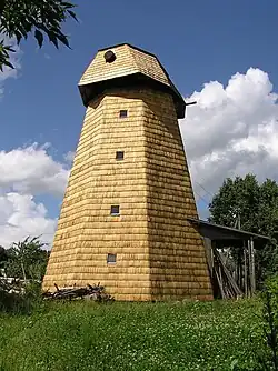 Ветряная мельница Кони