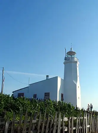 Маяк Инджебурун[англ.]