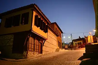 Музей шёлка в Суфлионе[нем.]