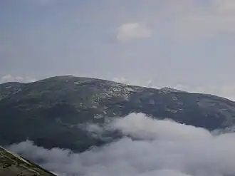 Хребет Игровище с горой Игровец (вид с горы  Большая Сивуля)