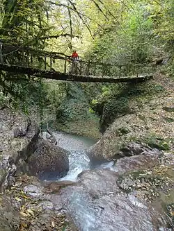 Мост над рекой Ажек и водопадом