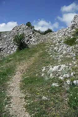 Выход тропы  Ак-Чокрак-Богаз на Бабуган-Яйлу.