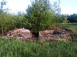 Развалины вокзала.