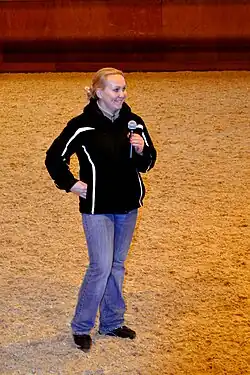 Александра Корелова во время мастер-класса по выездке, 2014 г.