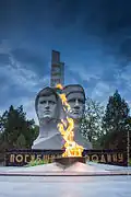 Памятник погибшим в Великой Отечественной войне и вечный огонь