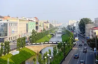 Вид с моста у улицы Камала