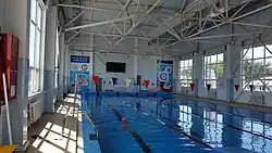 Бассейн в спорткомплексе
