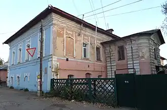 вид со стороны улицы Гребёнки