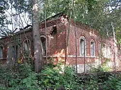 Бывшее здание начальной сельской школы