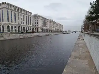 Шкиперский канал 2013 год. Идёт строительство набережной.