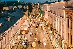 Вид на улицу Большую Покровскую вечером