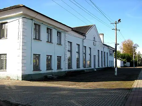 Вид на вокзал с перрона