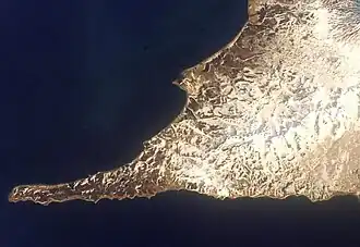 Вулкан Машковцева и Мыс Лопатка