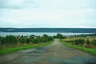 Въезд в деревню Нариман