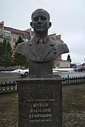 Бюст В.&nbsp;Е.&nbsp;Жукова (площадь Победы, Краснослободск)