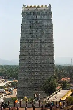 Гопурам в Мурдешваре