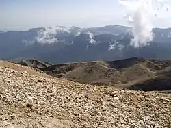 На вершине горы Тахталы