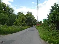 Вид в сторону Полевой улицы