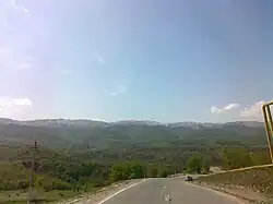 Дорога у спуска в Гуржи-Мохк