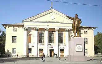 Дворец культуры завода синтетических продуктов