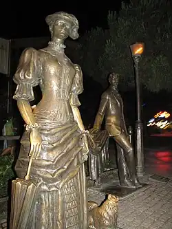 «Антон Чехов и дама с собачкой» Ю.&nbsp;Иванченко, Г.&nbsp;Паршин, Ф.&nbsp;Паршин. 2004 год. Набережная Ялты