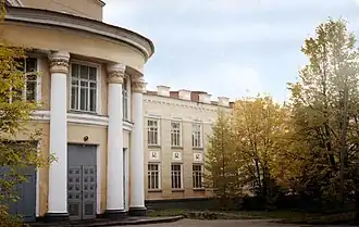 Главный фасад Дворца культуры (фотография 1980-х гг.)