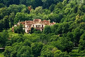 Дворцово-парковый ансамбль «Гостилицы»