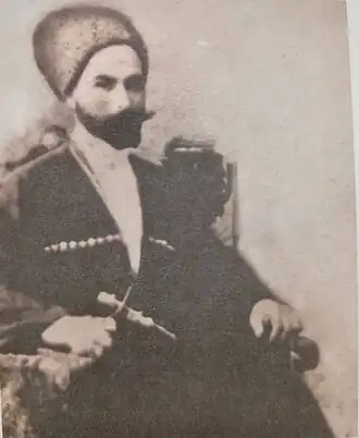 представитель тейпа Мохлой — Асланбек Шатоевич Дударов