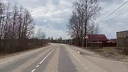 Старая Смоленская дорога, проходящая через Дурыкино. Вид на запад в сторону Смоленской области