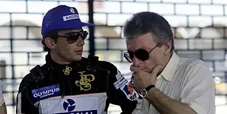 Жерар Дюкаруж (справа)и Айртон Сенна, 1985