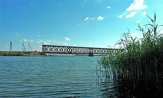 Ж/д мост через пролив