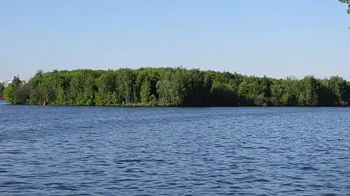 Западная часть острова, вид с Нагатинской набережной