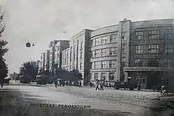 Здание ЮВЖД до войны с проспекта Революции