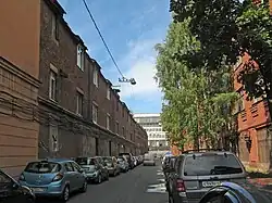 Корпус&nbsp;— слева