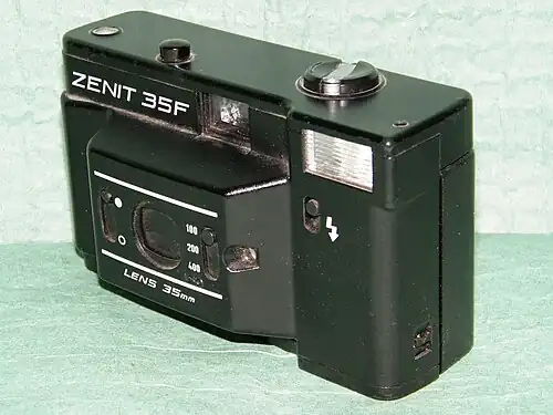 Расположение объектива фоторезистора