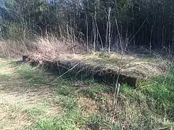 Один из пристанционных фундаментов.