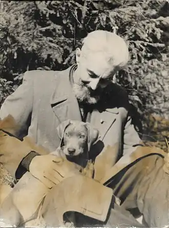 Андрей Иванович Корсун с собакой Дейком, Ленинград, 1963 г.