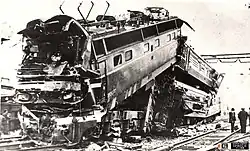 Разбитый ЧС4-071