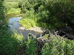 Куркатавская плотина в среднем течении реки