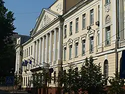 Административное здание аппарата ГСЧС по ул. О. Гончара, 55-а в Киеве