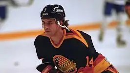 Мо Лемэй в матче «Торонто Мейпл Лифс»-«Ванкувер Кэнакс», ноябрь 1986&nbsp;года