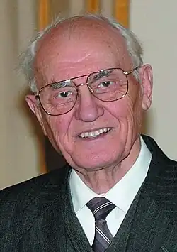 Василий Ефимович Логвиненко