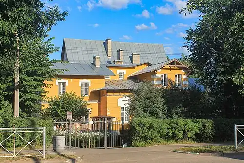 Общий вид здания (2022)