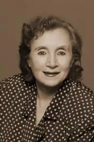 Л.Т. Фруктина - выпускница ГИТИСа (курс И. Туманова).