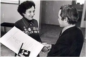 Награждение М. А. Федюковой медалью имени Флоренс Найтингейл.