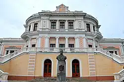 Памятник И. И. Барятинскому