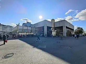 Наземный вестибюль