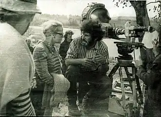 Режиссёр И. Тарковская, оператор С. Приймак