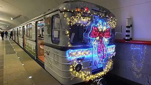 Новогодний поезд на станции Алма-Атинская«Алма-Атинская»