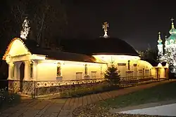 Ночная подсветка здания храма, впоследствии снесённого.